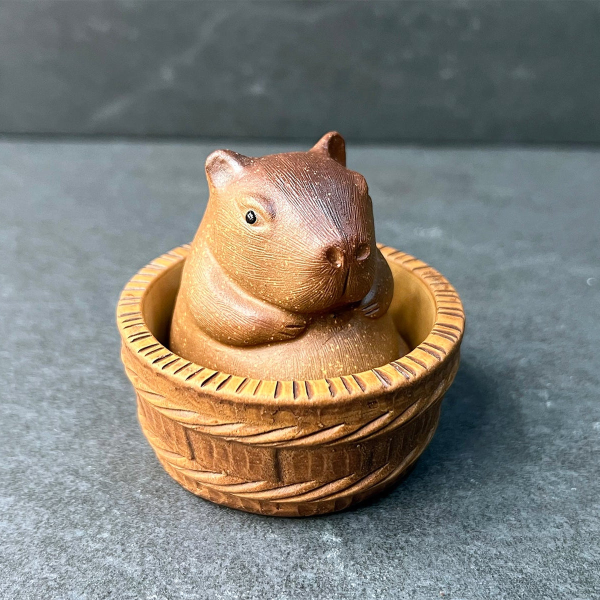 Capybara Traditional Yixing Tea Pet
