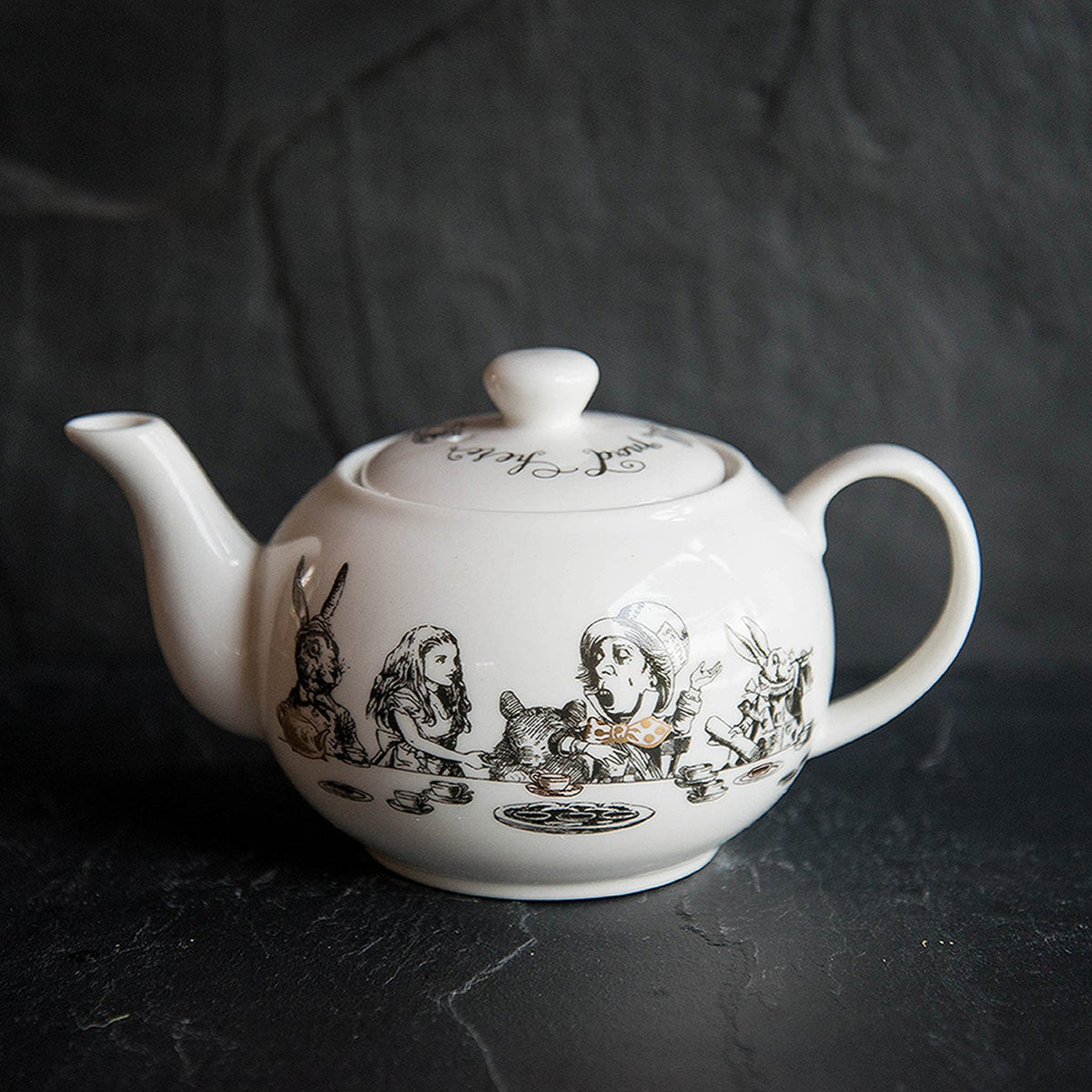Alice in Wonderland Mini Teapot V&A Alice