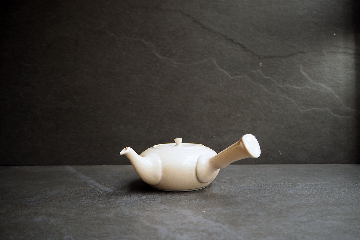 Pink Dawn Aika Kyusu Teapot 0.3L