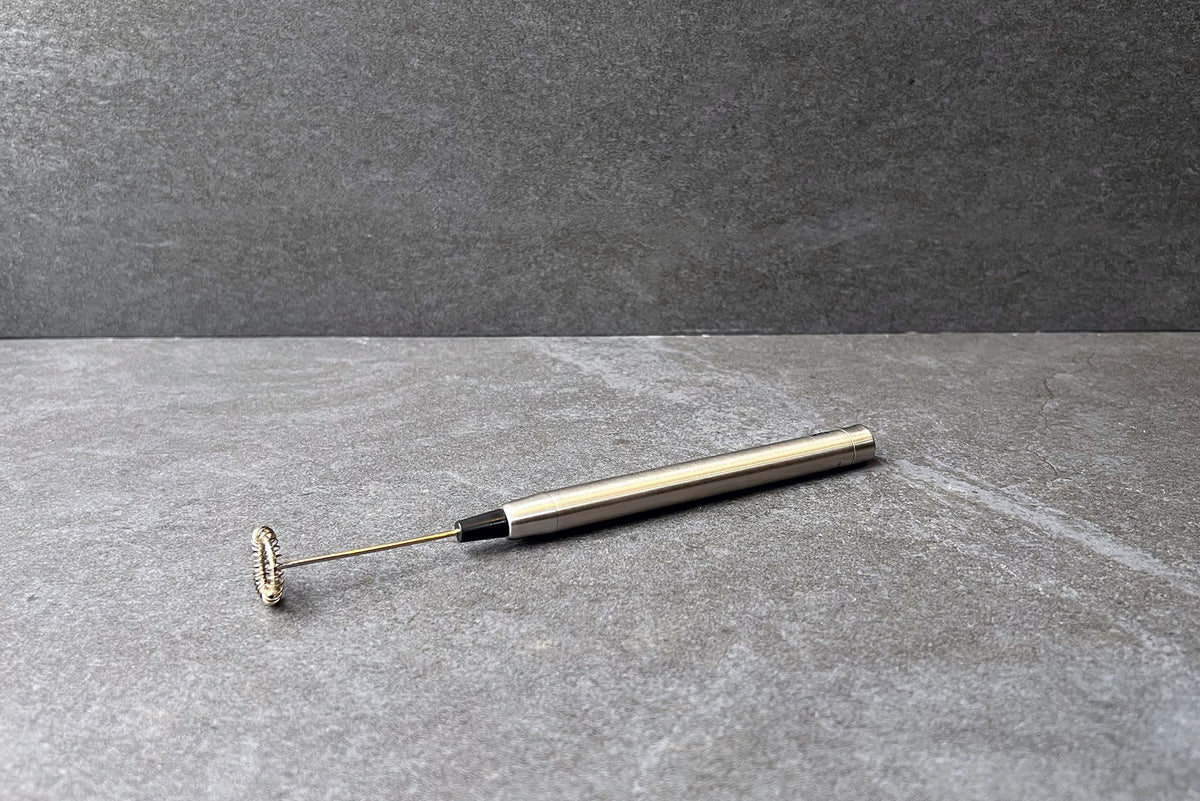 STAINLESS STEEL DRINKS FROTHER