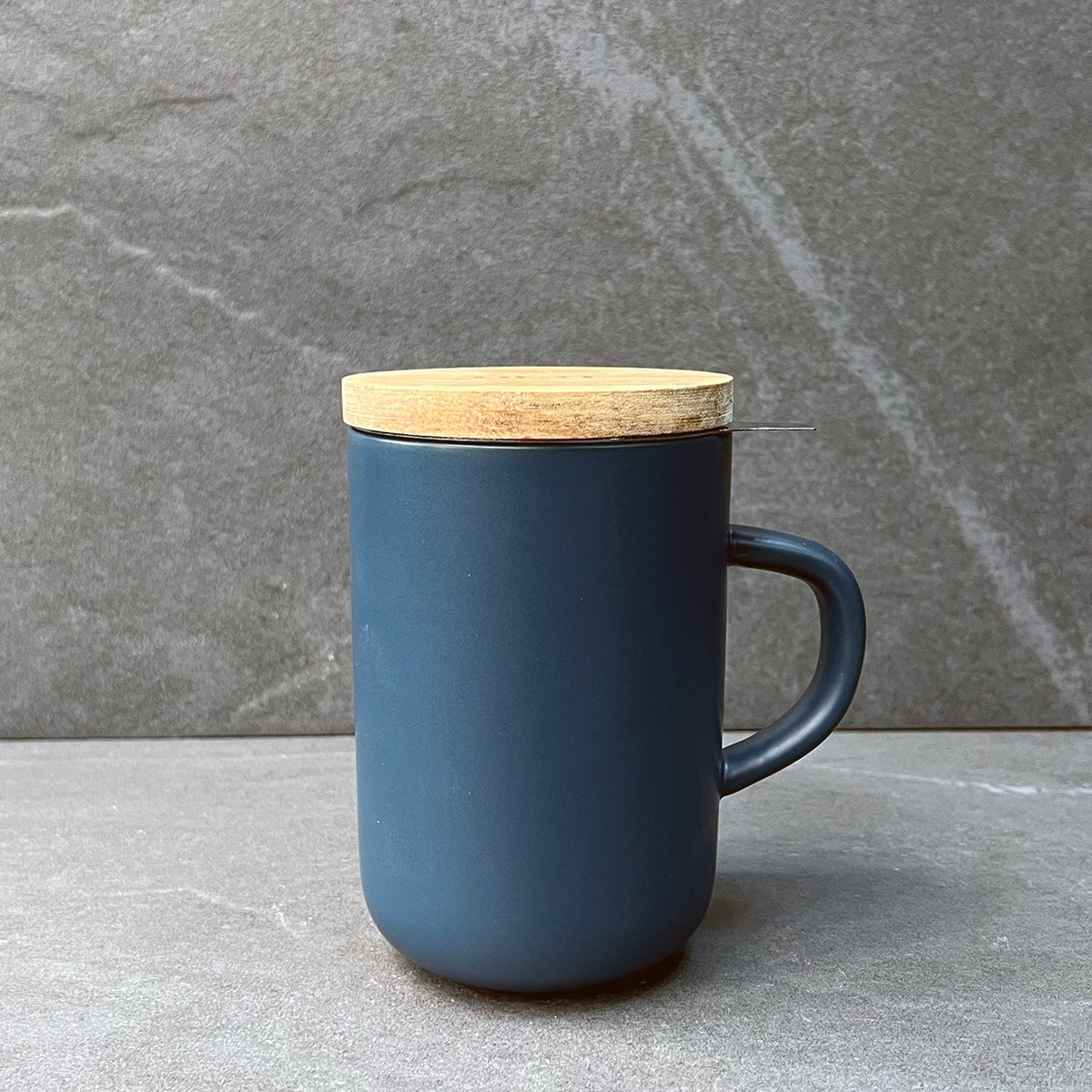 Juliet Infuser Mug Blue with Acacia Lid 0.475L