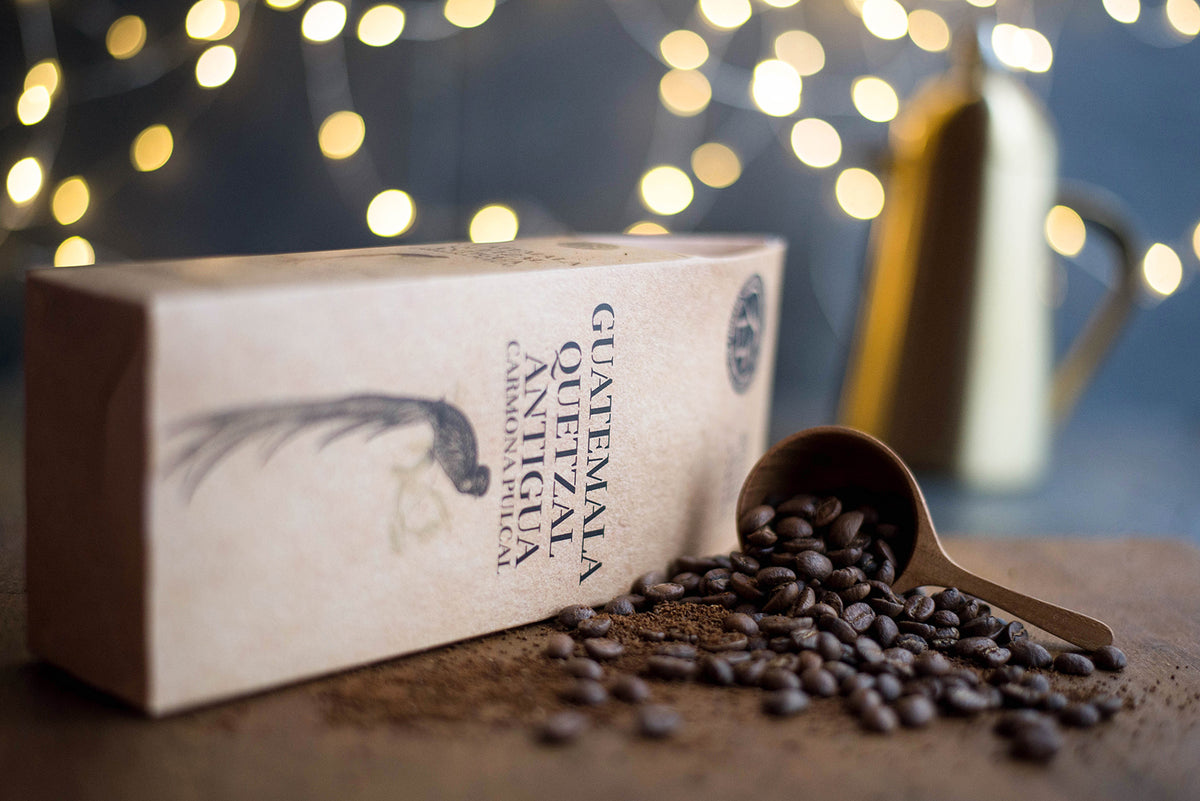 GUATEMALAN QUETZAL ANTIGUA GREEN COFFEE