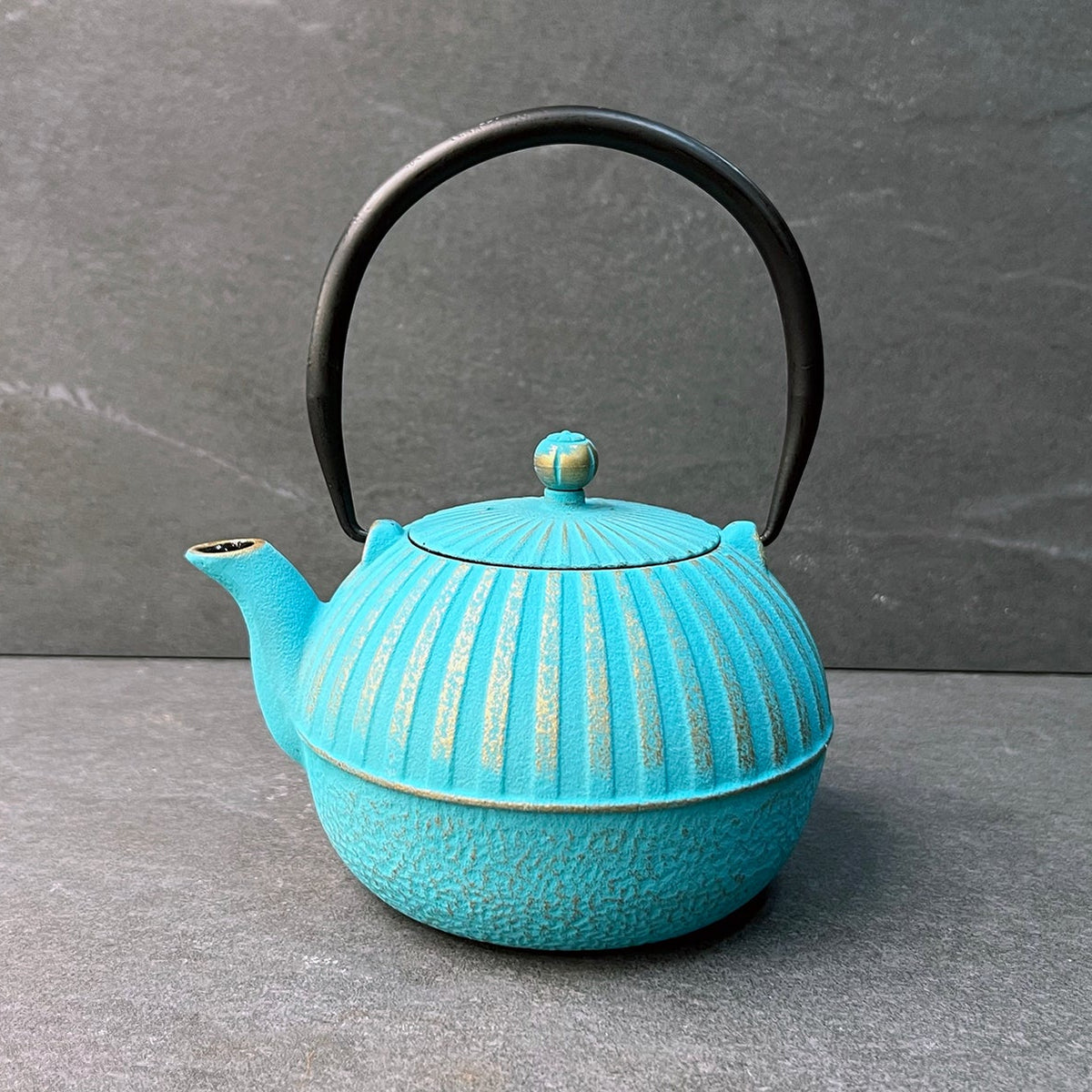 Beijing Turquoise/Gold Cast Iron Teapot