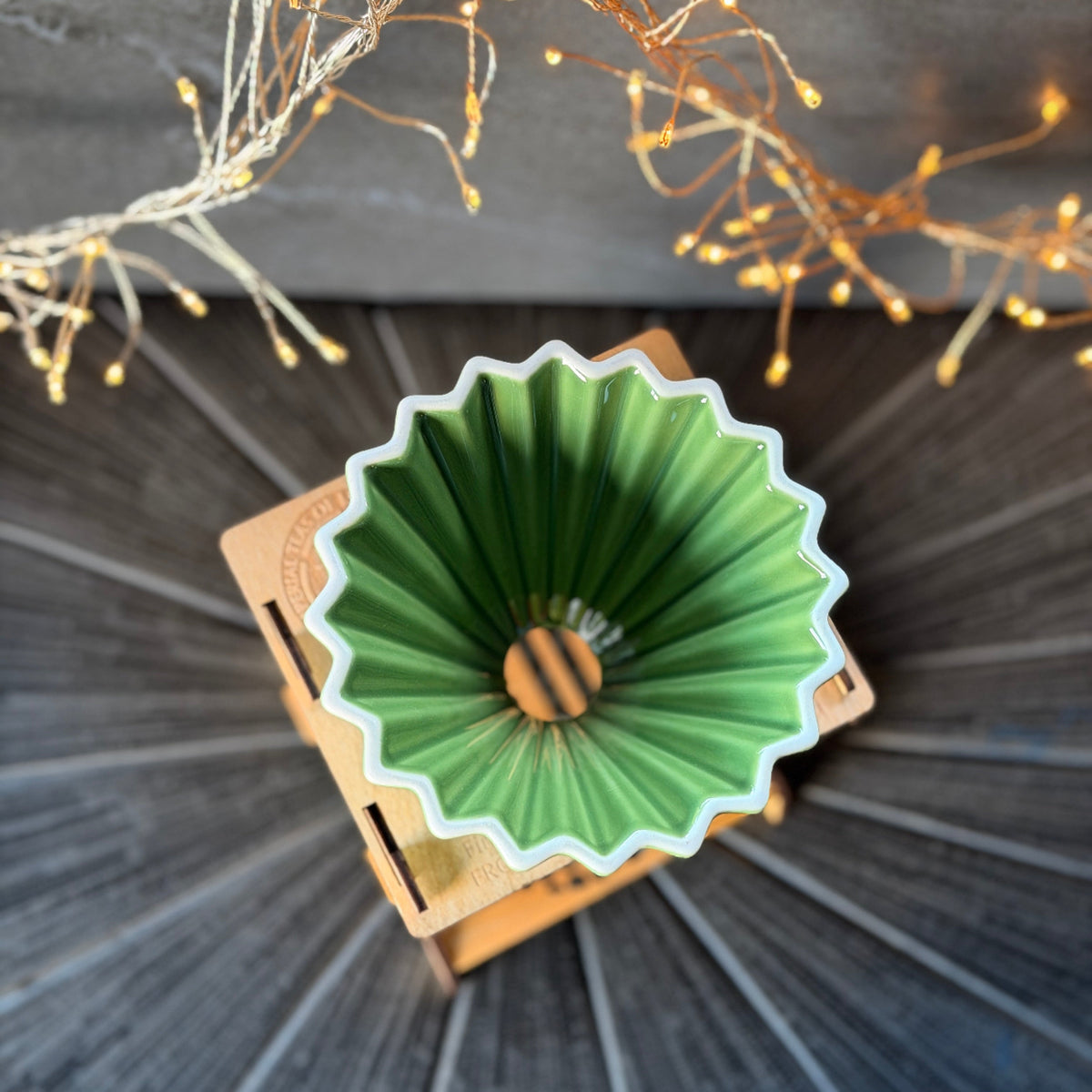 Green Star Porcelain Pour-Over Coffee Dripper
