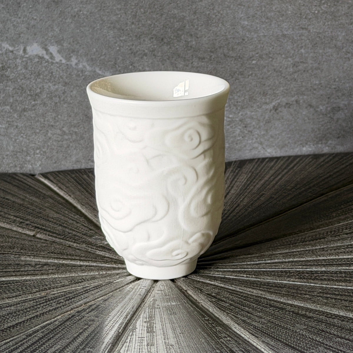 Jade-White Porcelain Cloud Tea Cup