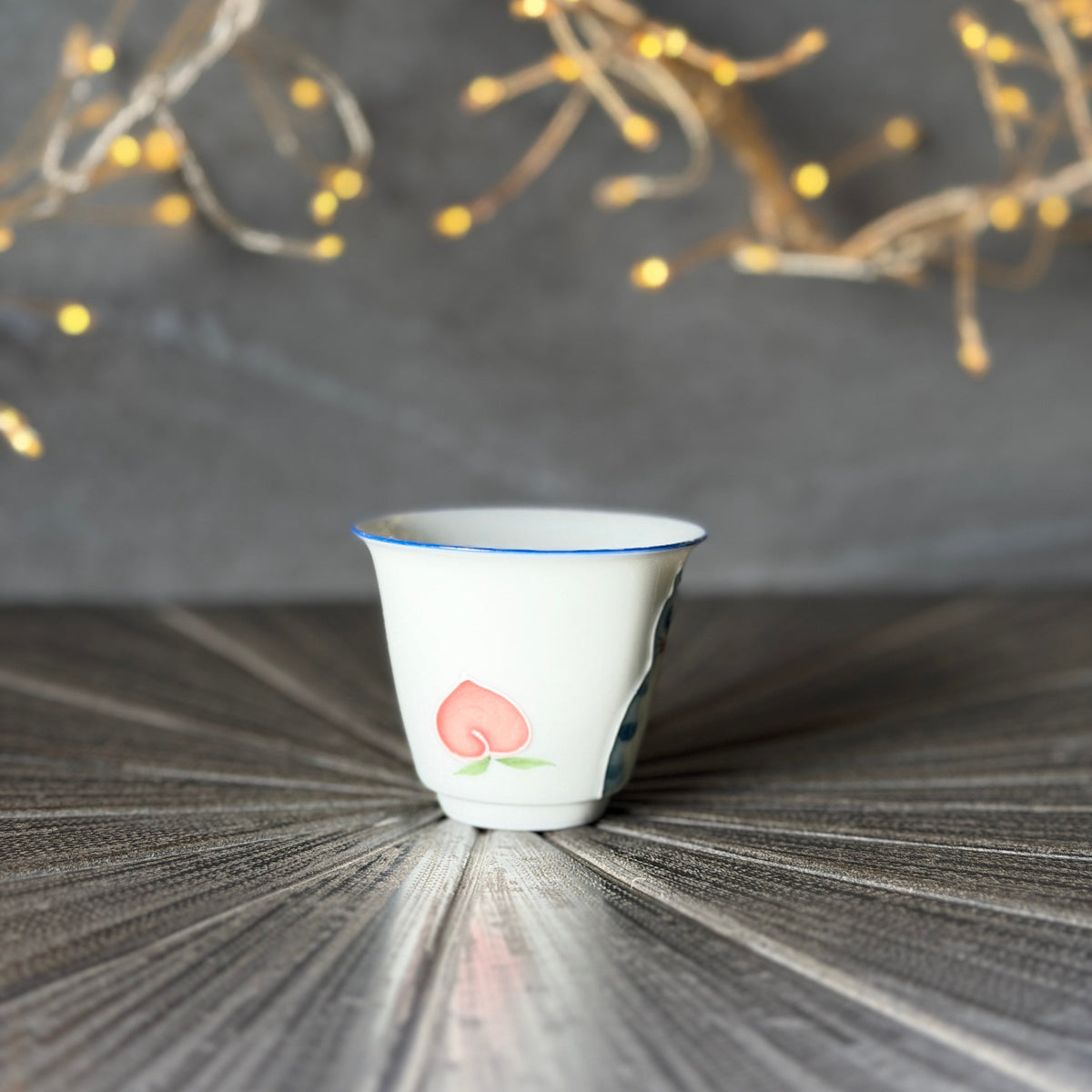 Cat & Peach Tea Bowl