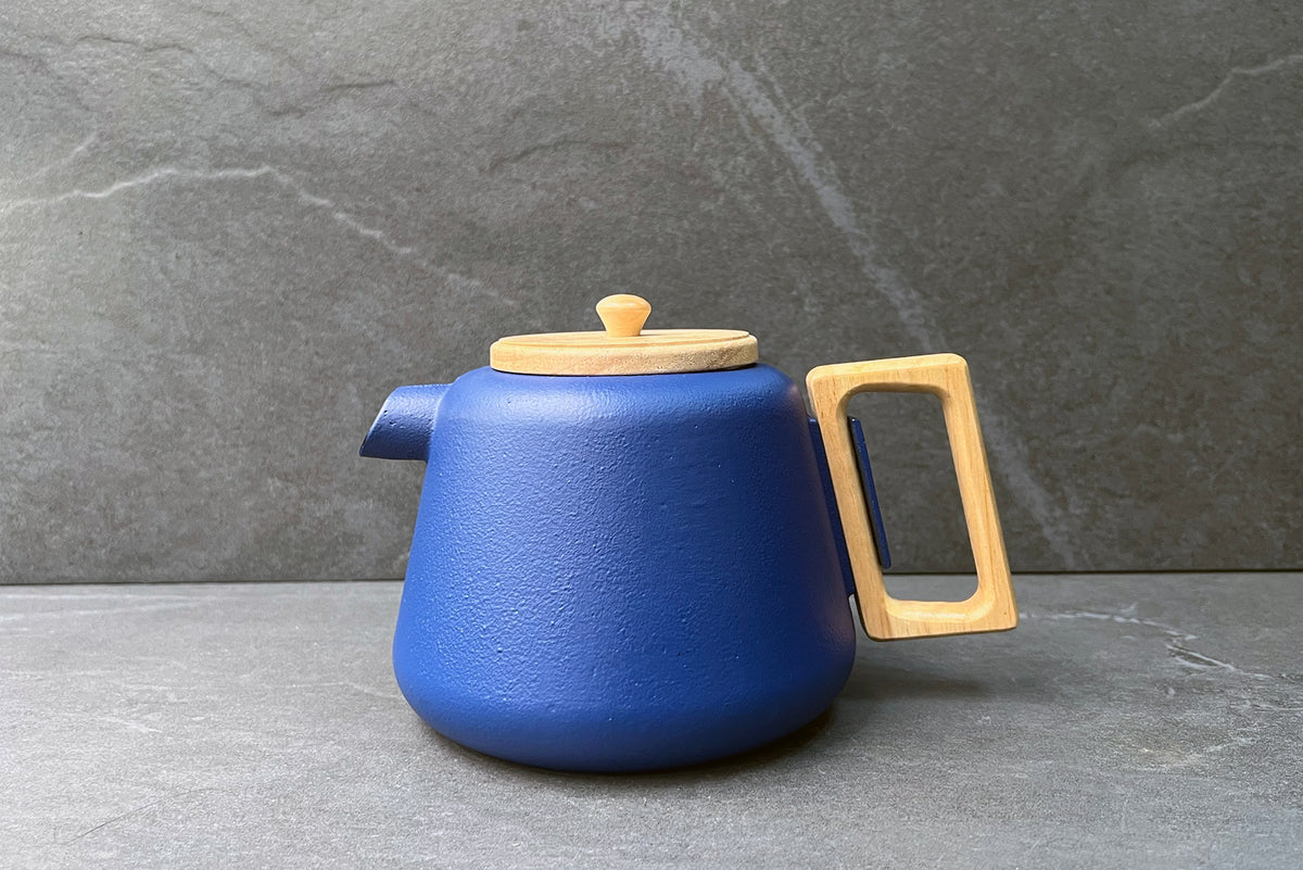 Viggo Blue Cast Iron Teapot 1L