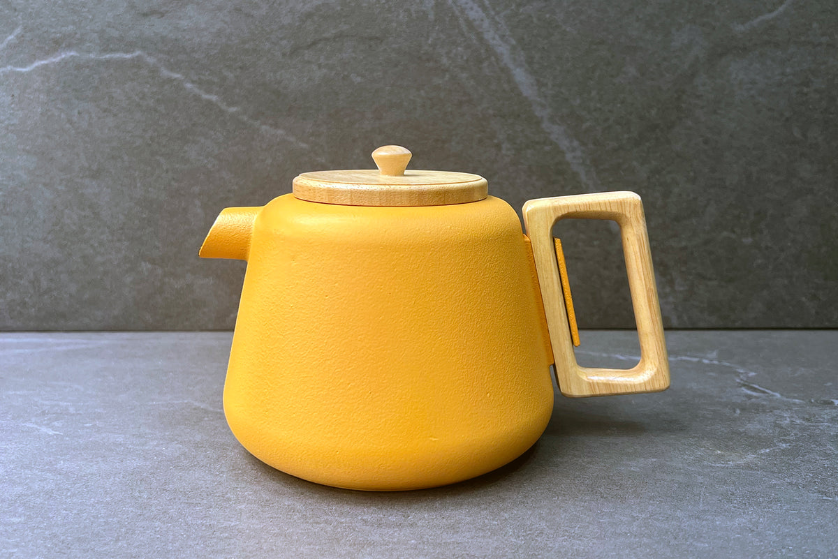 Viggo Yellow Cast Iron Teapot 1L