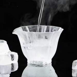 Clear Glass Petal Gaiwan