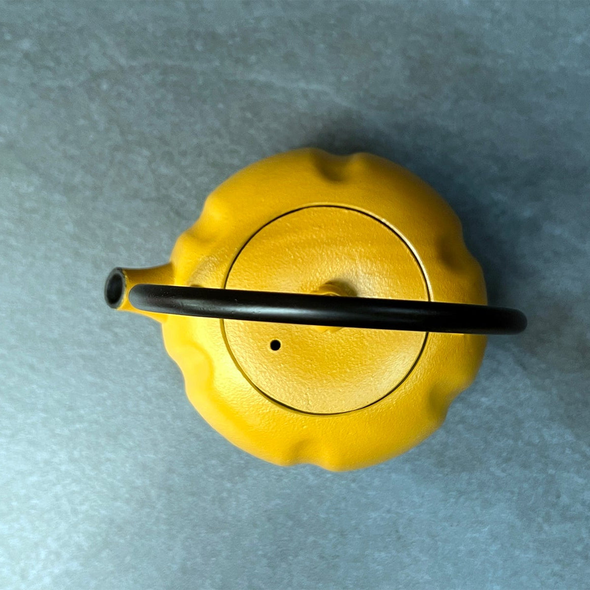 Kaiwen Mustard Yellow Cast Iron Teapot