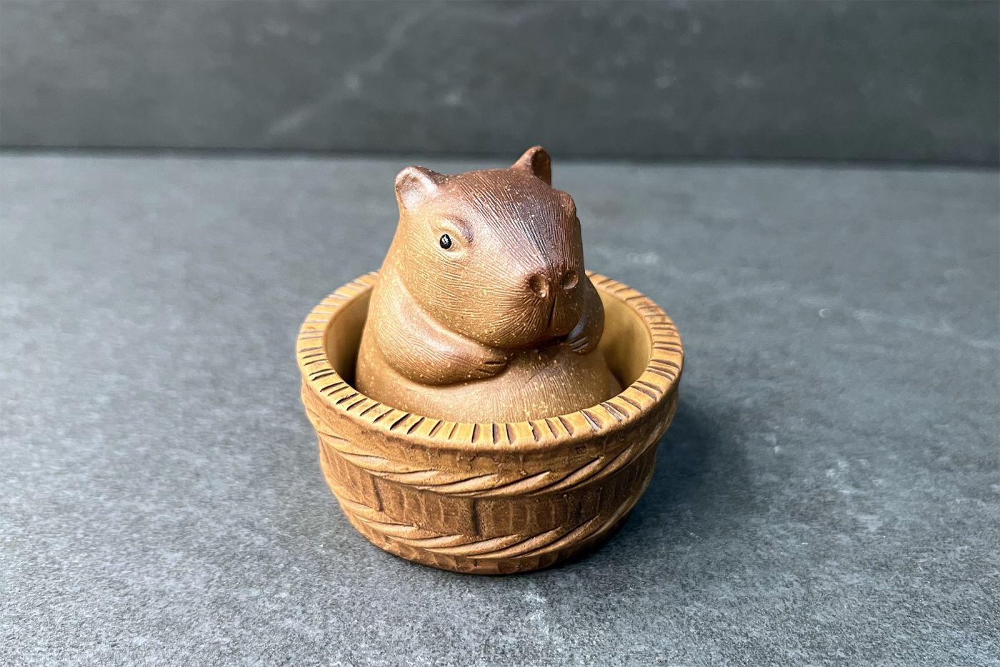 Capybara Traditional Yixing Tea Pet