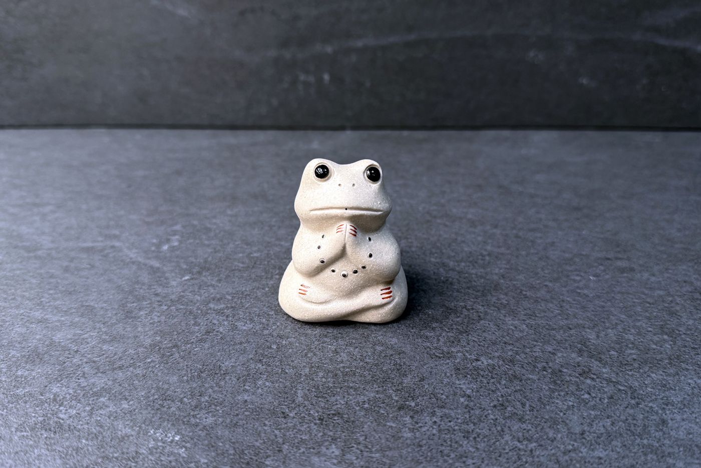 Praying Frog Tea Pet Traditional Yixing Clay