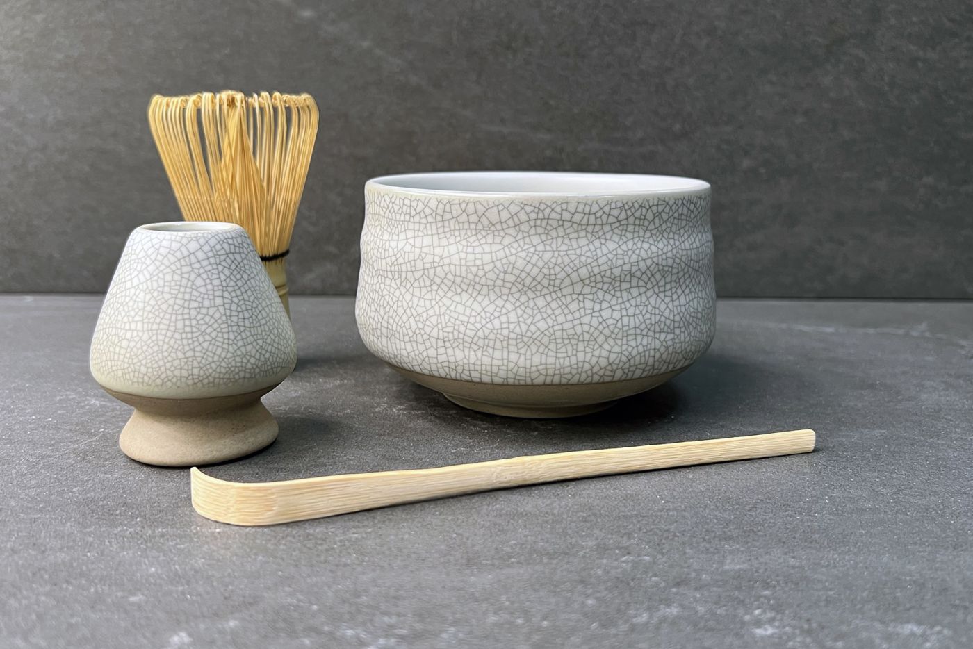 Crackle White Matcha Tea Set