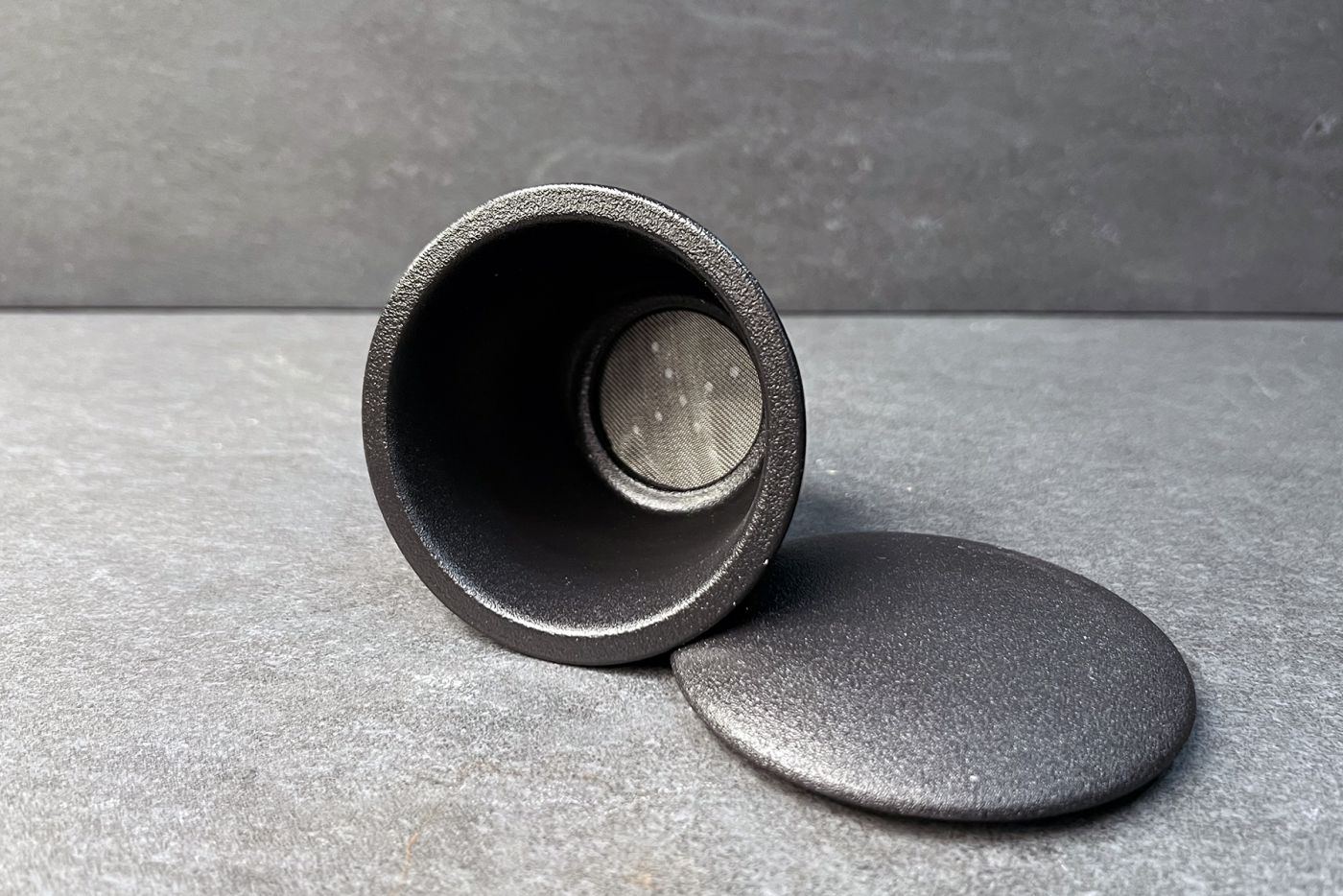 Nero Brown Black Porcelain Tea Infuser