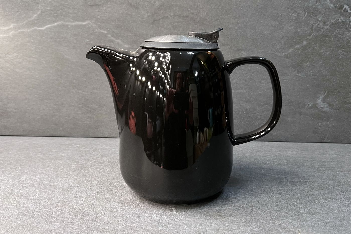 Daze Black Ceramic Teapot 1.3L