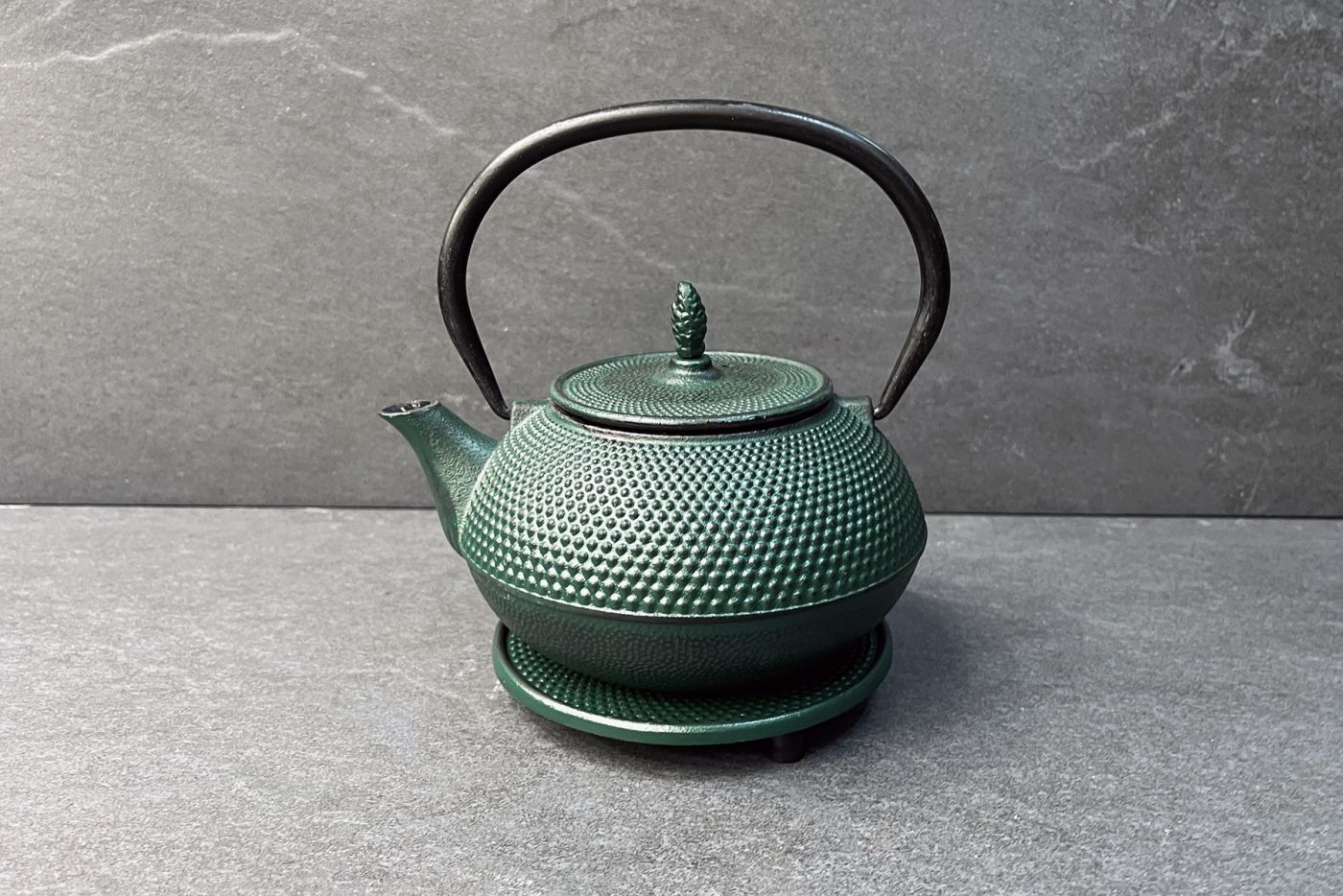 Arare Cast Iron Teapot Dark Green 0.6L