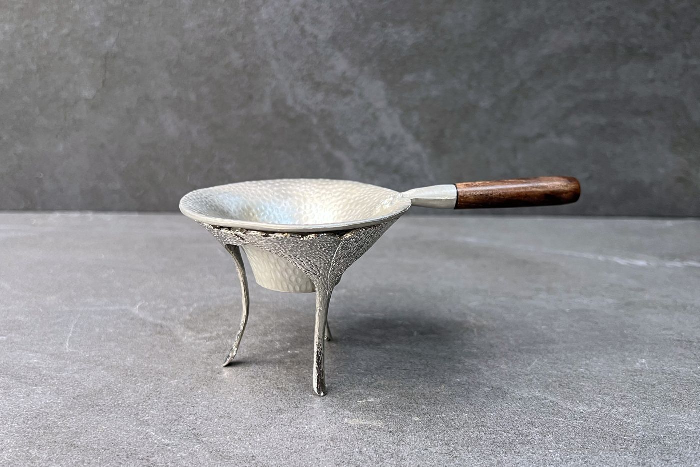 Tin Tea Strainer Set