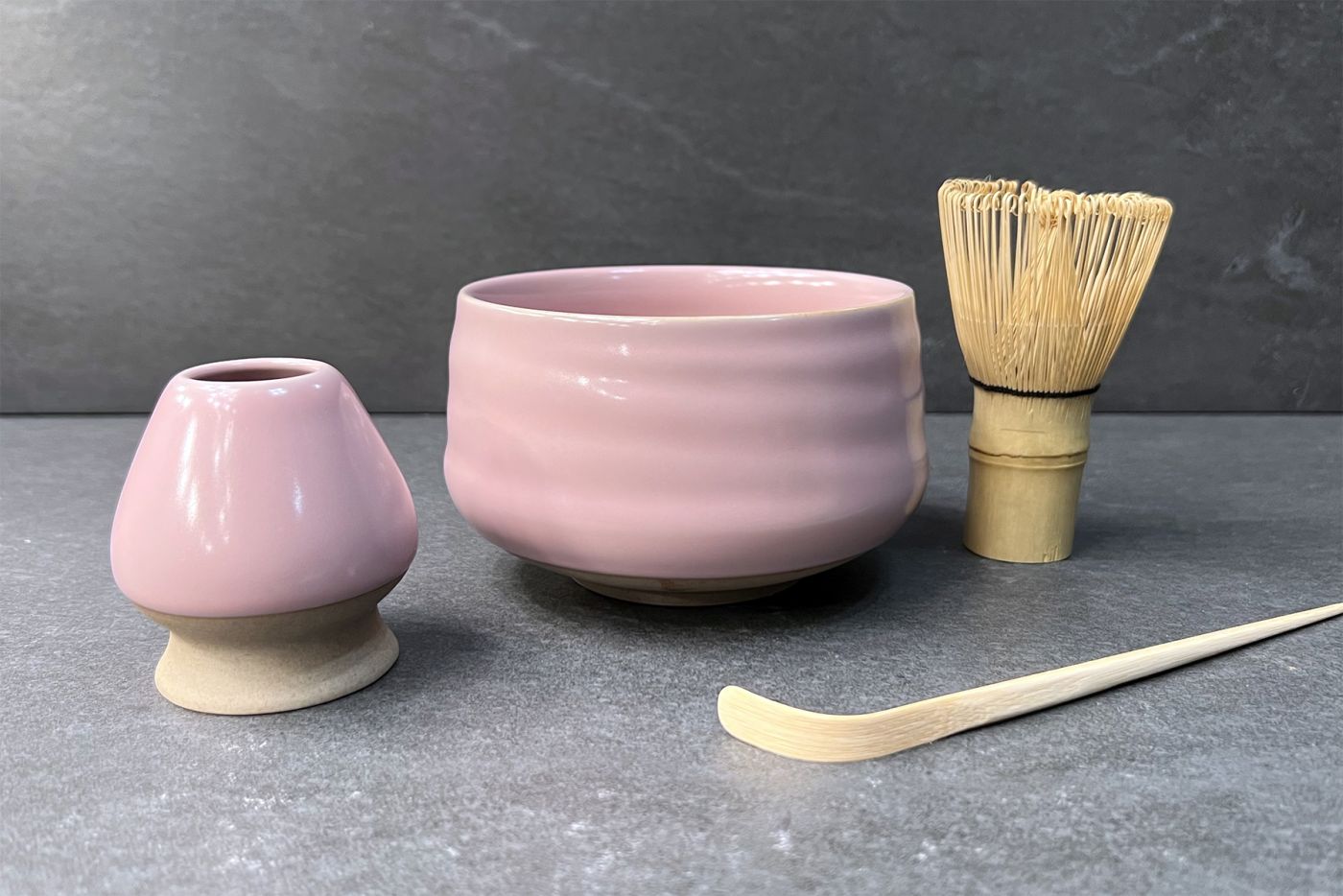 Glossy Pink Matcha Tea Set
