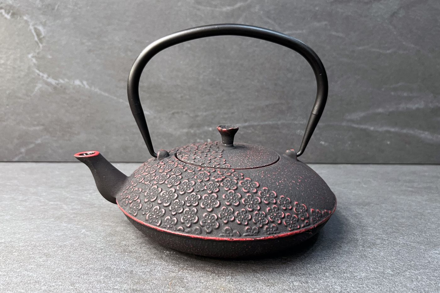Guangxi Cherry Red Cast Iron Teapot