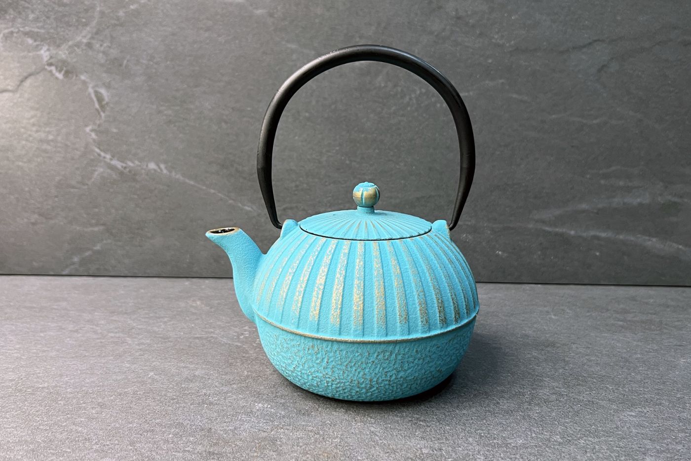 Beijing Turquoise/Gold Cast Iron Teapot