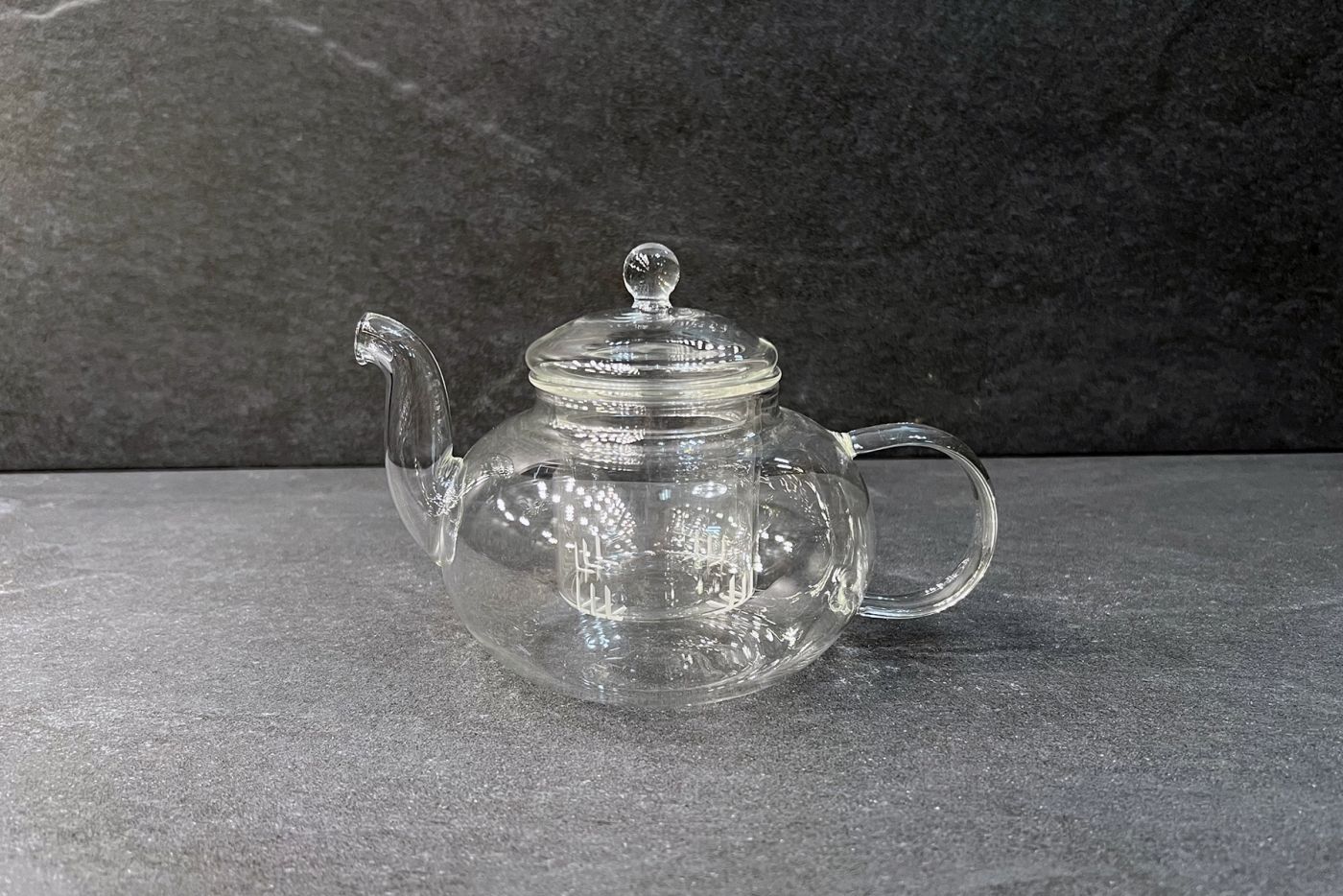 Pearl Shaped Glass Infuser Teapot 400ml