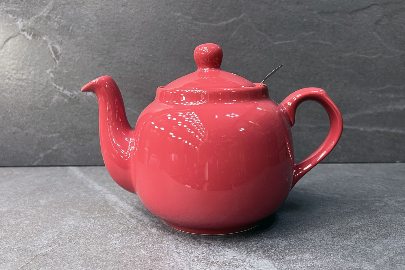 Farmhouse Pink 4 Cup Teapot