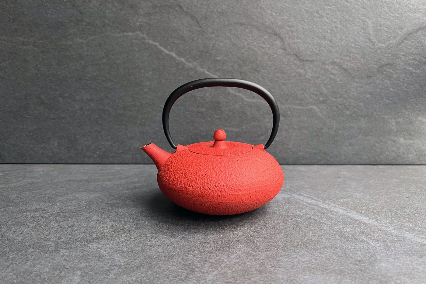 Shibo Red Japanese Cast Iron Teapot 0.35L