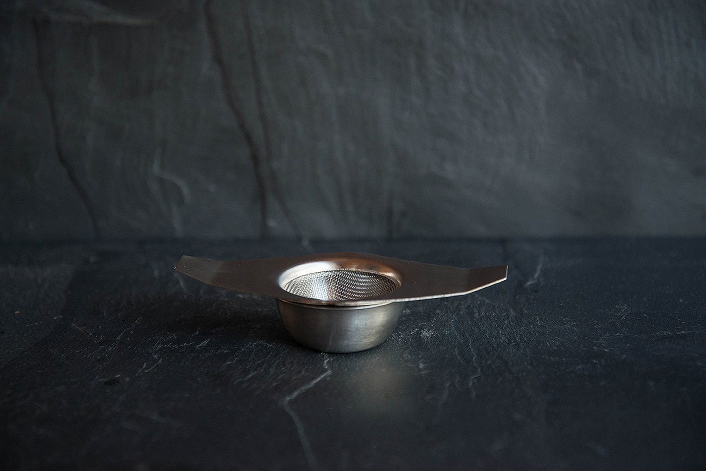 'Winged' Tea Strainer and Drip Tray
