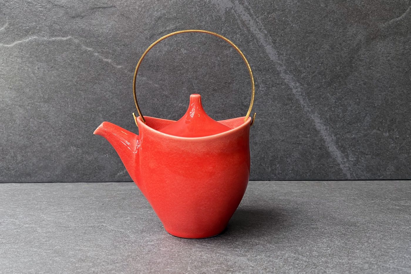 Neko Red Japanese Porcelain Infuser Teapot