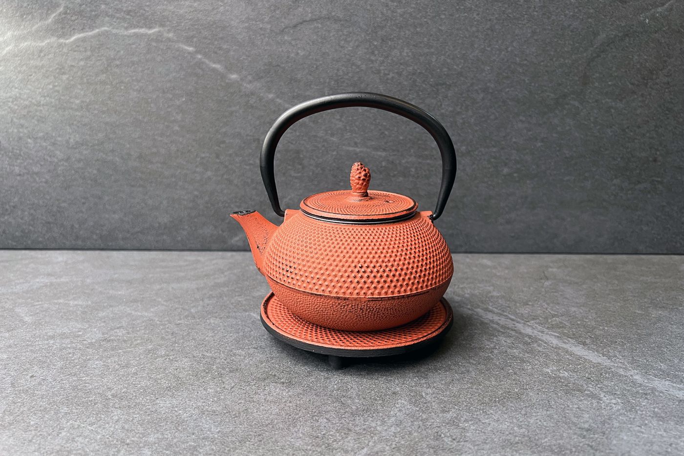 Arare Cast Iron Teapot Red 0.4L!