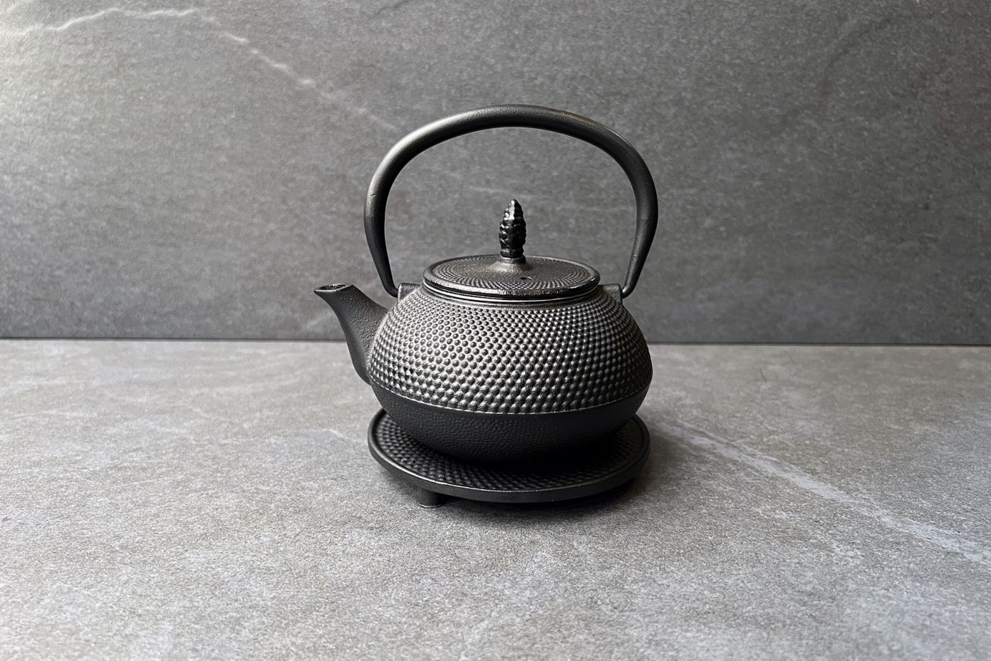 Arare Cast Iron Teapot Black 0.4L