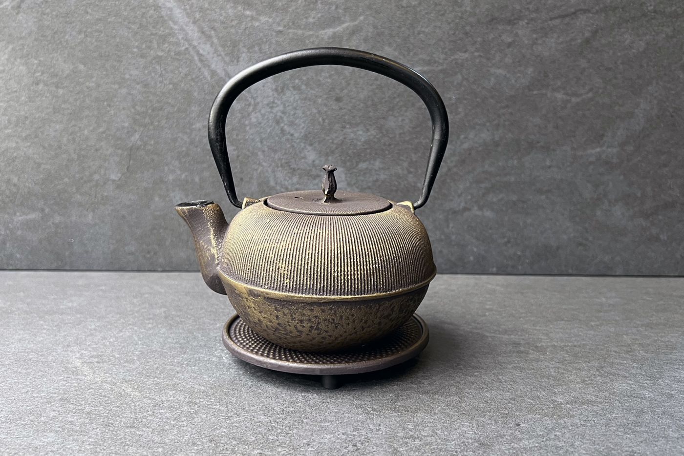 Bun Cast Iron Teapot Gold 0.5L